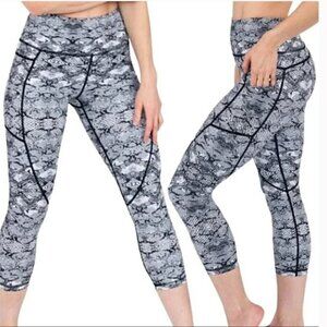 ZYIA Active Women's Cobra Skin Light &Tight High Rise‎ 5/8ths Leggings Sz 6/8